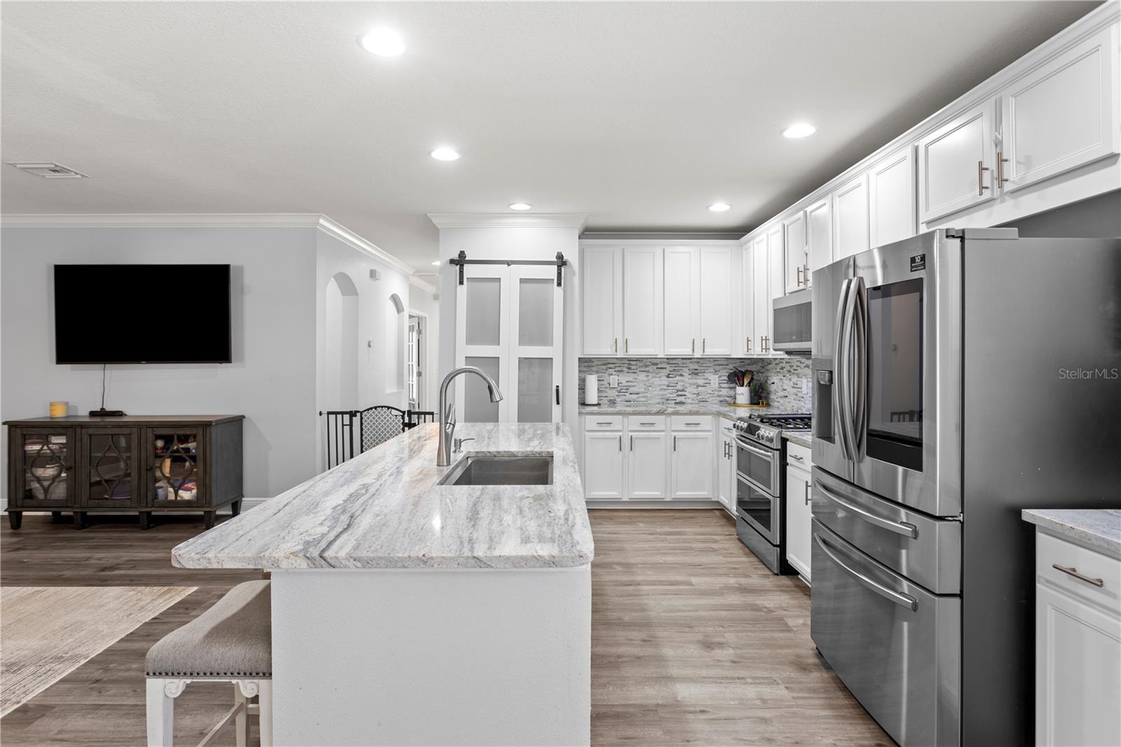 16018 LONEOAK VIEW DR, LITHIA, FL, 33547