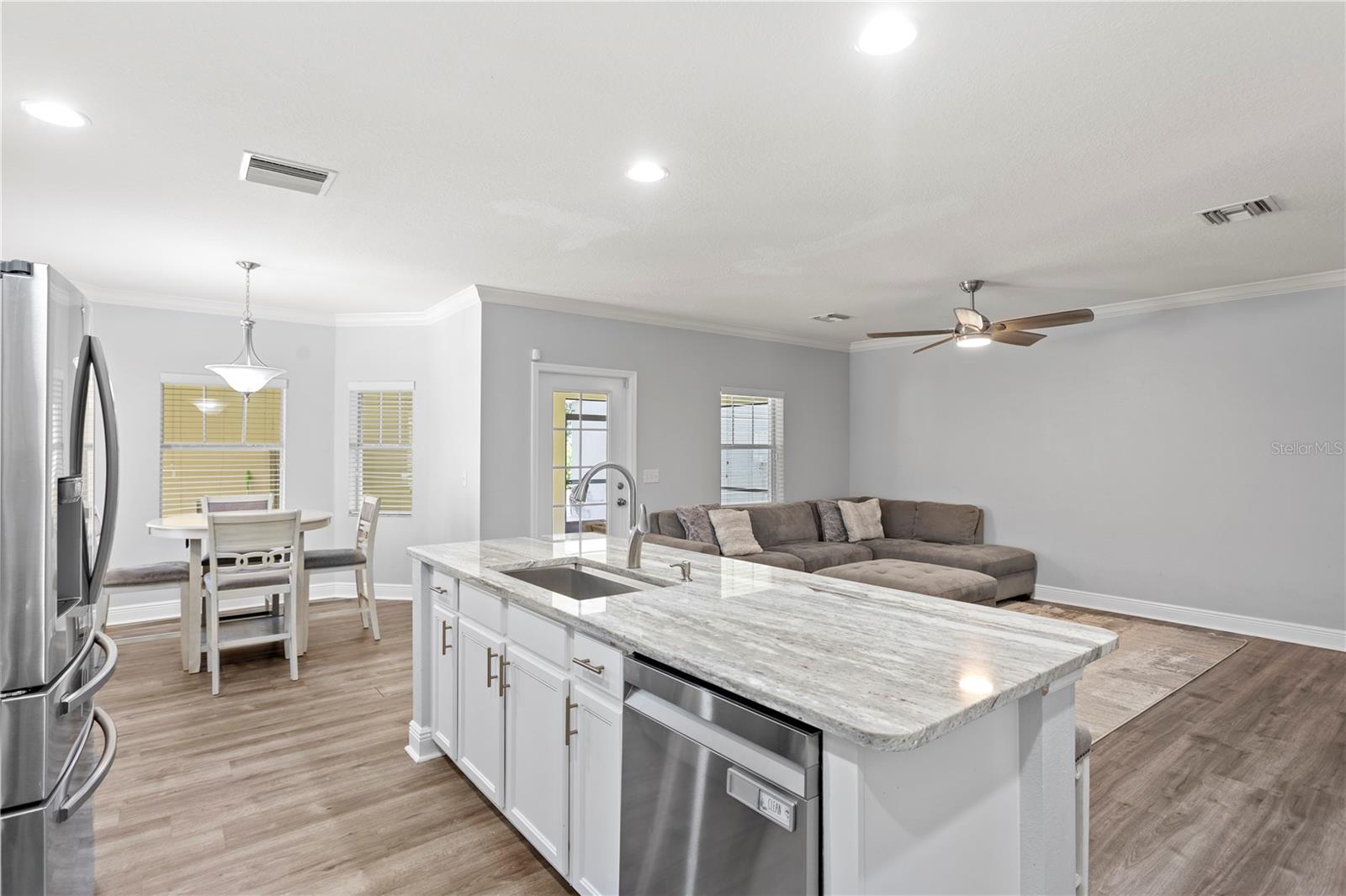 16018 LONEOAK VIEW DR, LITHIA, FL, 33547