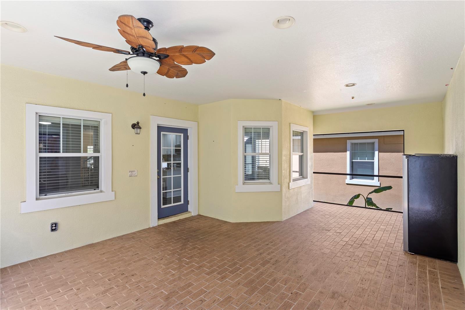 16018 LONEOAK VIEW DR, LITHIA, FL, 33547