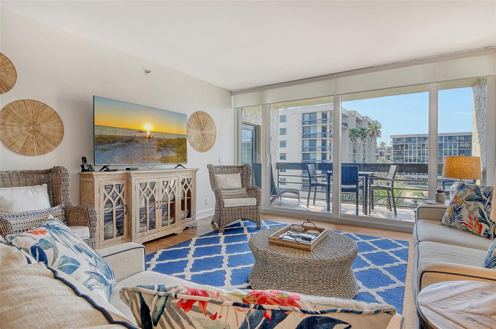 1115 GULF OF MEXICO DR #304, LONGBOAT KEY, FL, 34228