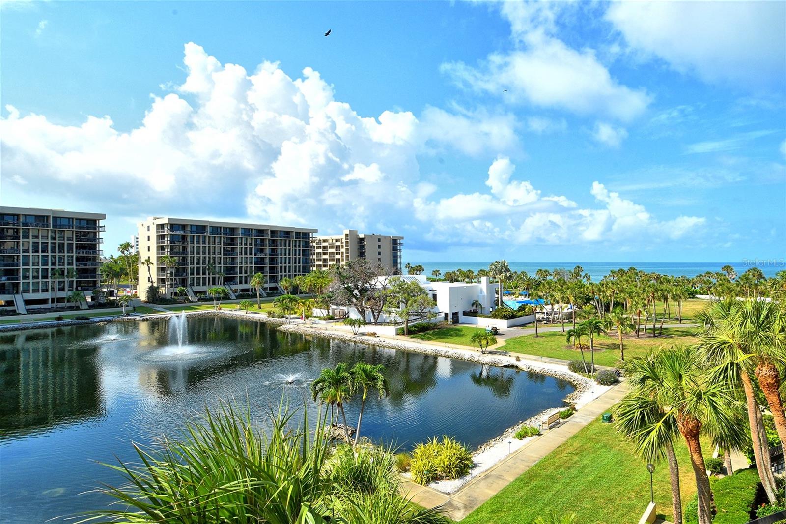 1115 GULF OF MEXICO DR #304, LONGBOAT KEY, FL, 34228