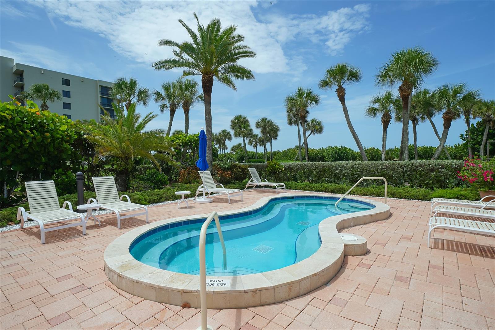 1115 GULF OF MEXICO DR #304, LONGBOAT KEY, FL, 34228