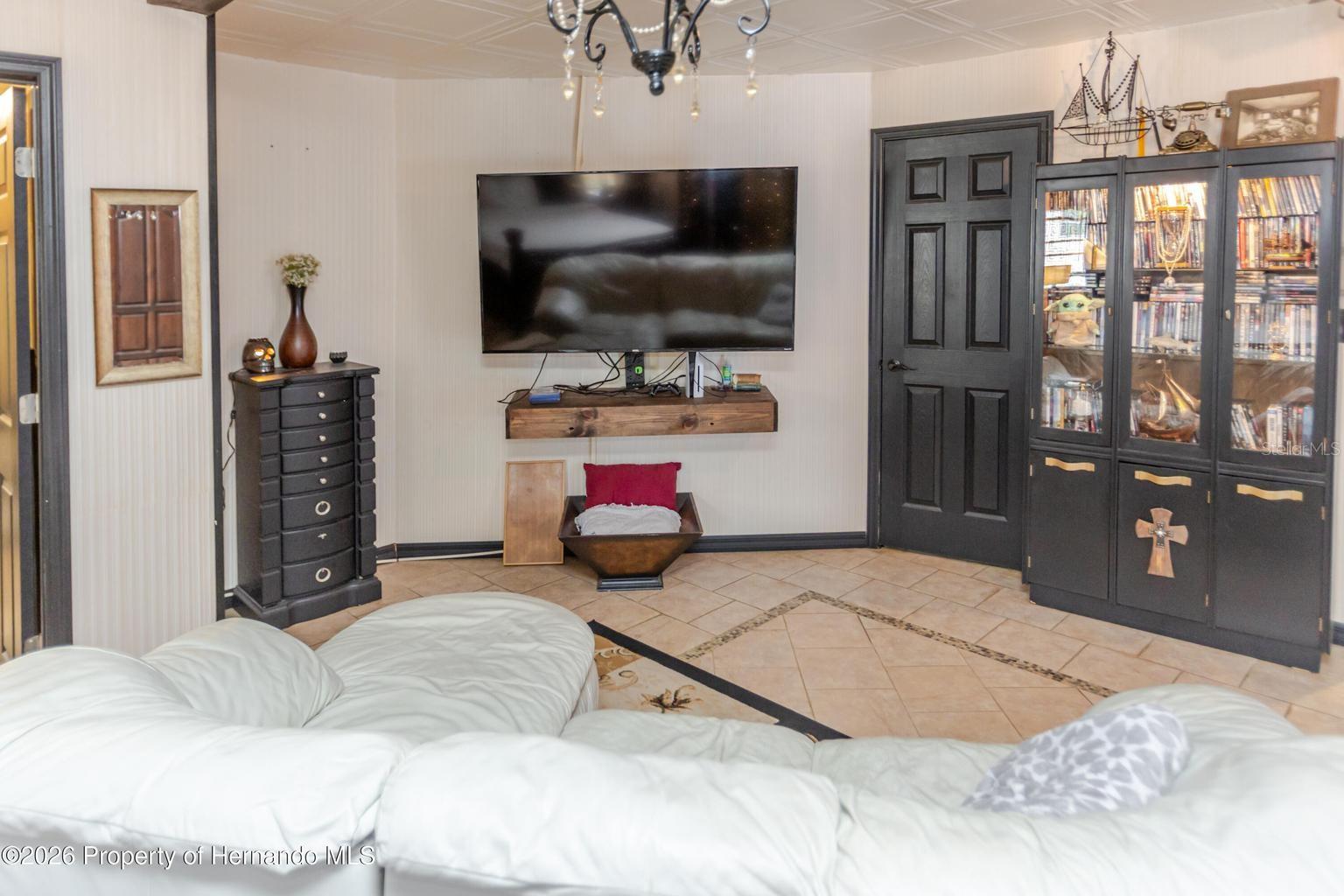 9027 BONNET WAY, WEEKI WACHEE, FL, 34613