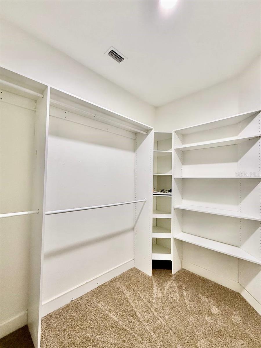 8614 MIRAMAR TERRACE CIR #8614, TEMPLE TERRACE, FL, 33637