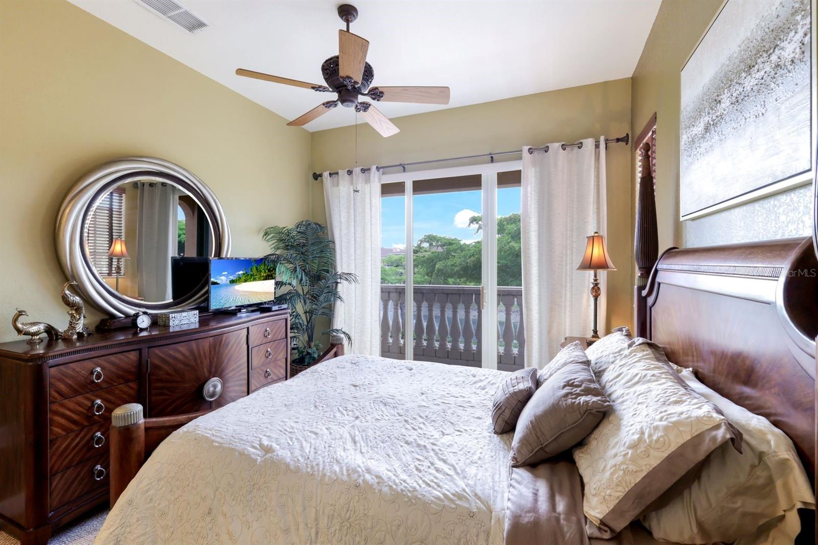 8721 PIAZZA DEL LAGO CIR #205, ESTERO, FL, 33928