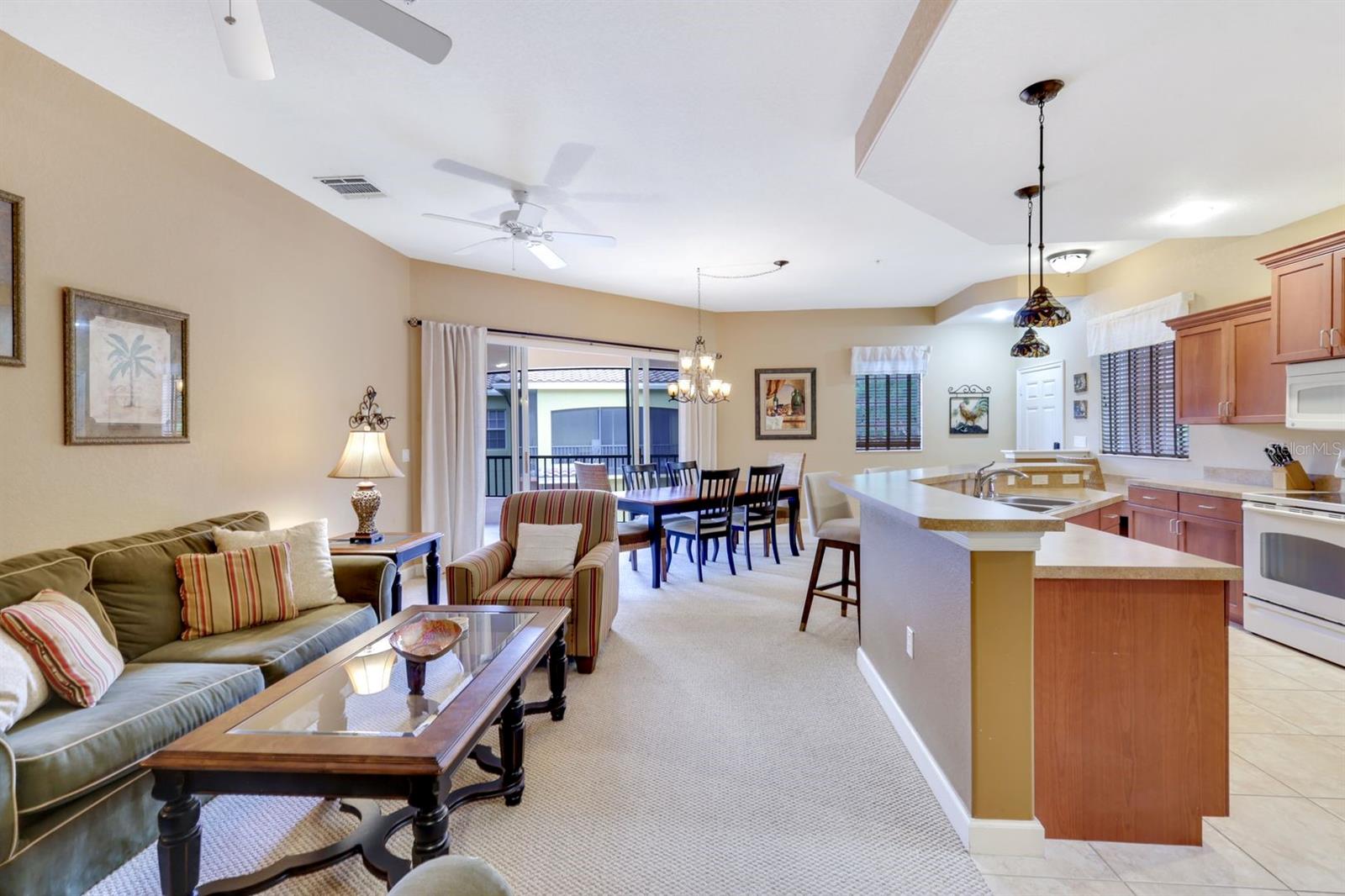 8721 PIAZZA DEL LAGO CIR #205, ESTERO, FL, 33928