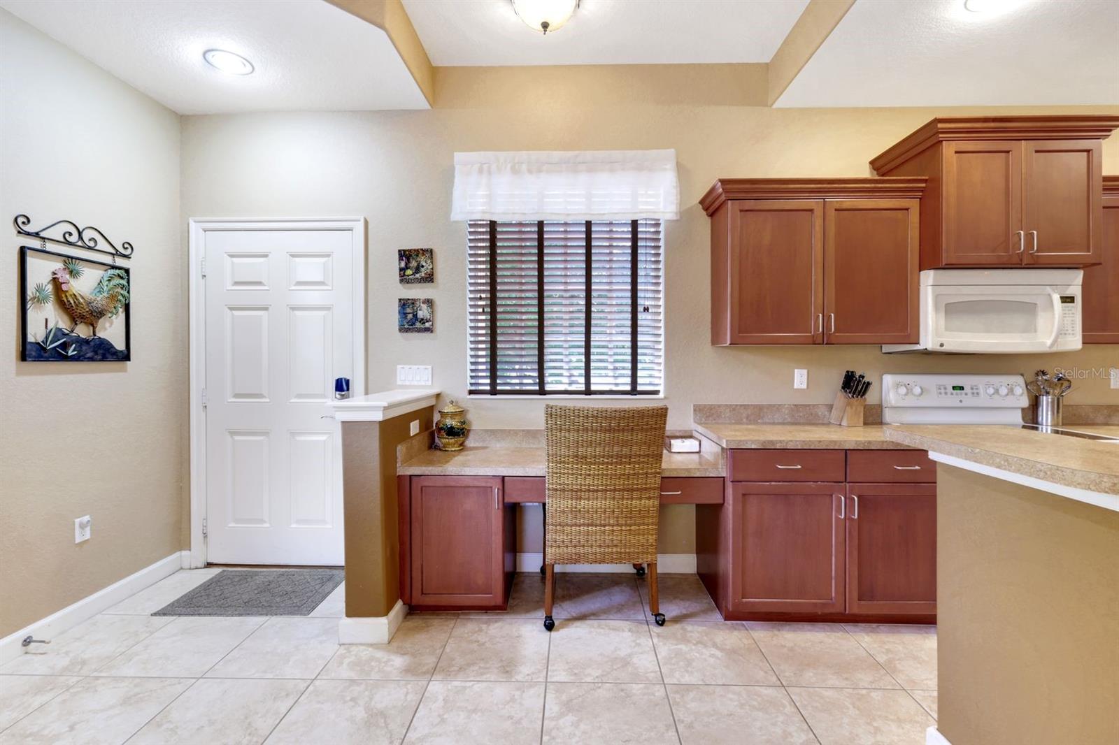8721 PIAZZA DEL LAGO CIR #205, ESTERO, FL, 33928