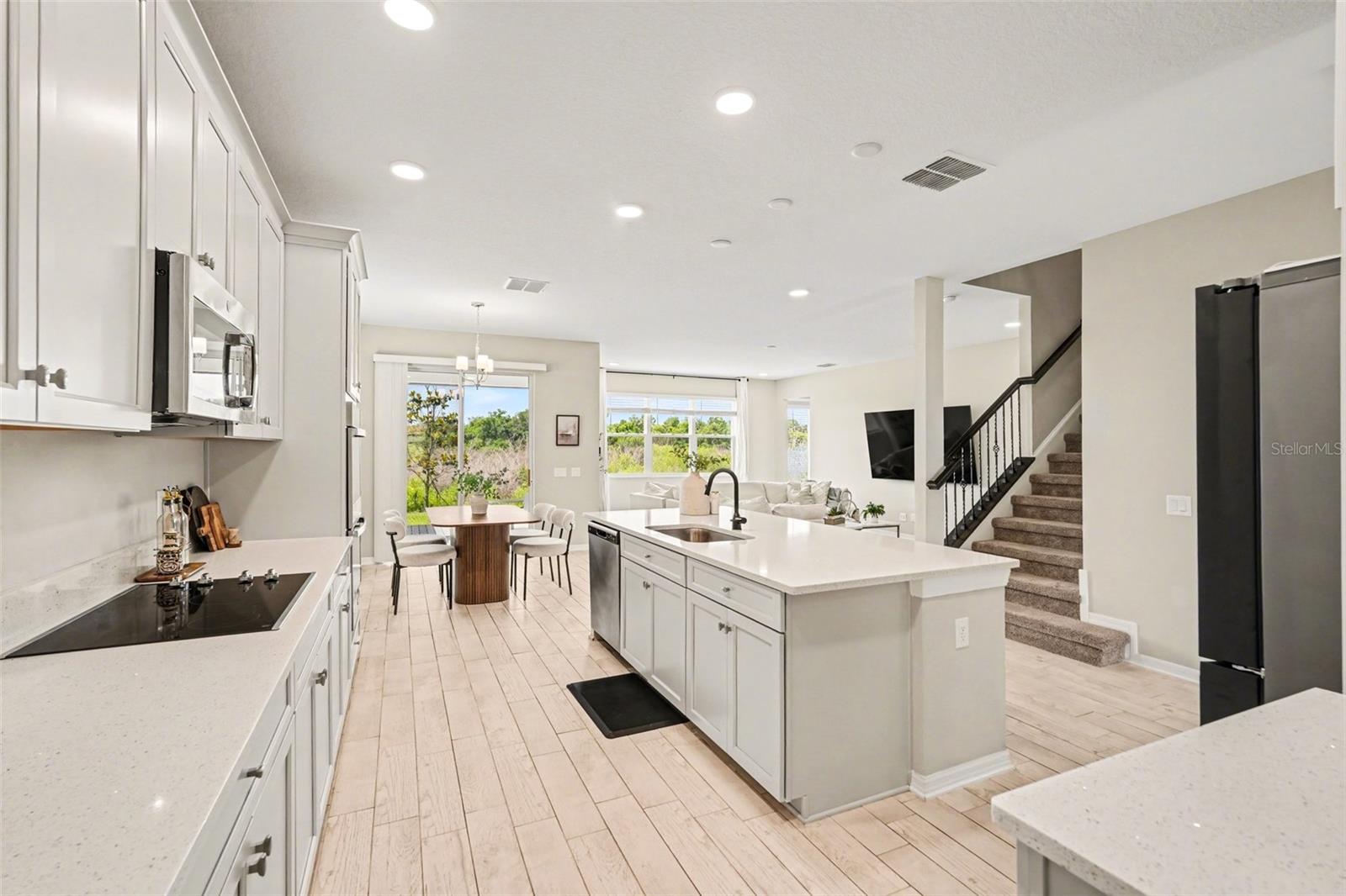 38152 COBBLE CREEK BLVD, ZEPHYRHILLS, FL, 33540