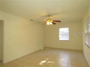 1422 OAK VALLEY DR, SEFFNER, FL, 33584