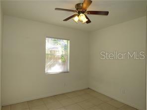 1422 OAK VALLEY DR, SEFFNER, FL, 33584