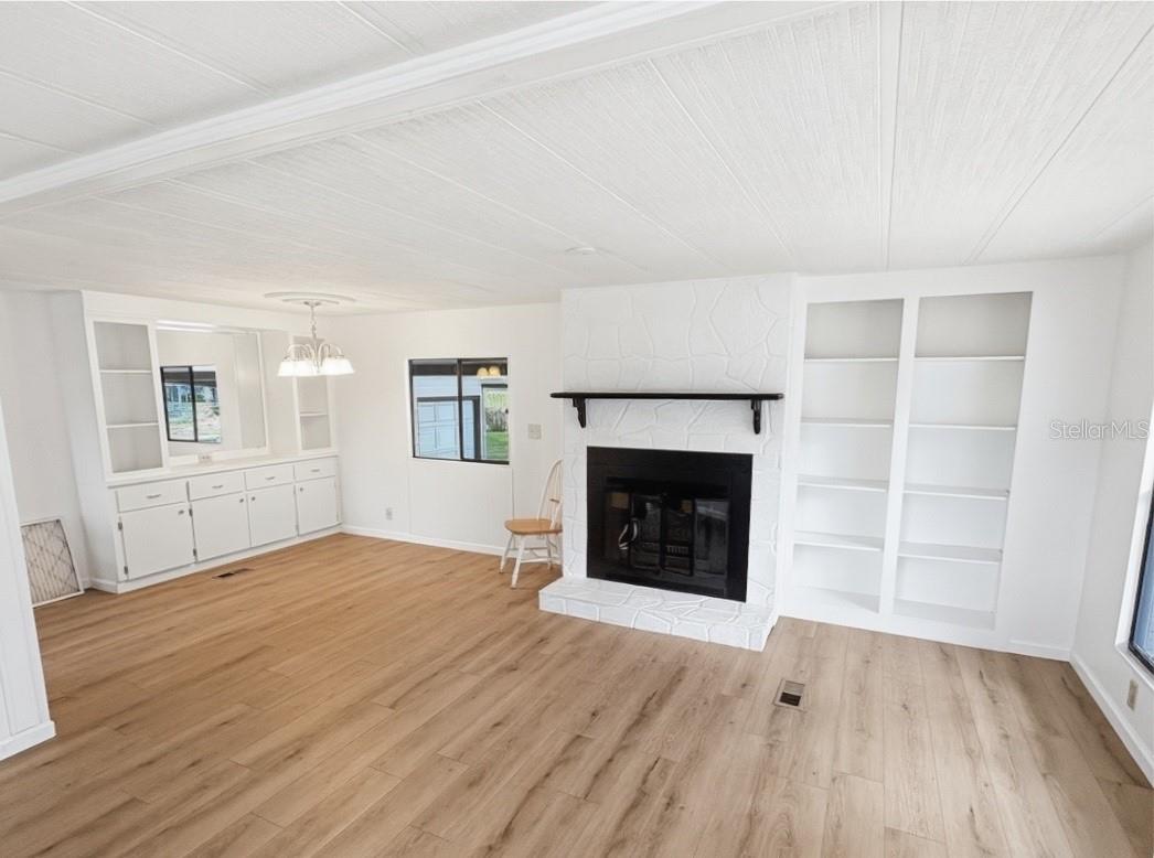 4 E QUAIL RUN, WILDWOOD, FL, 34785