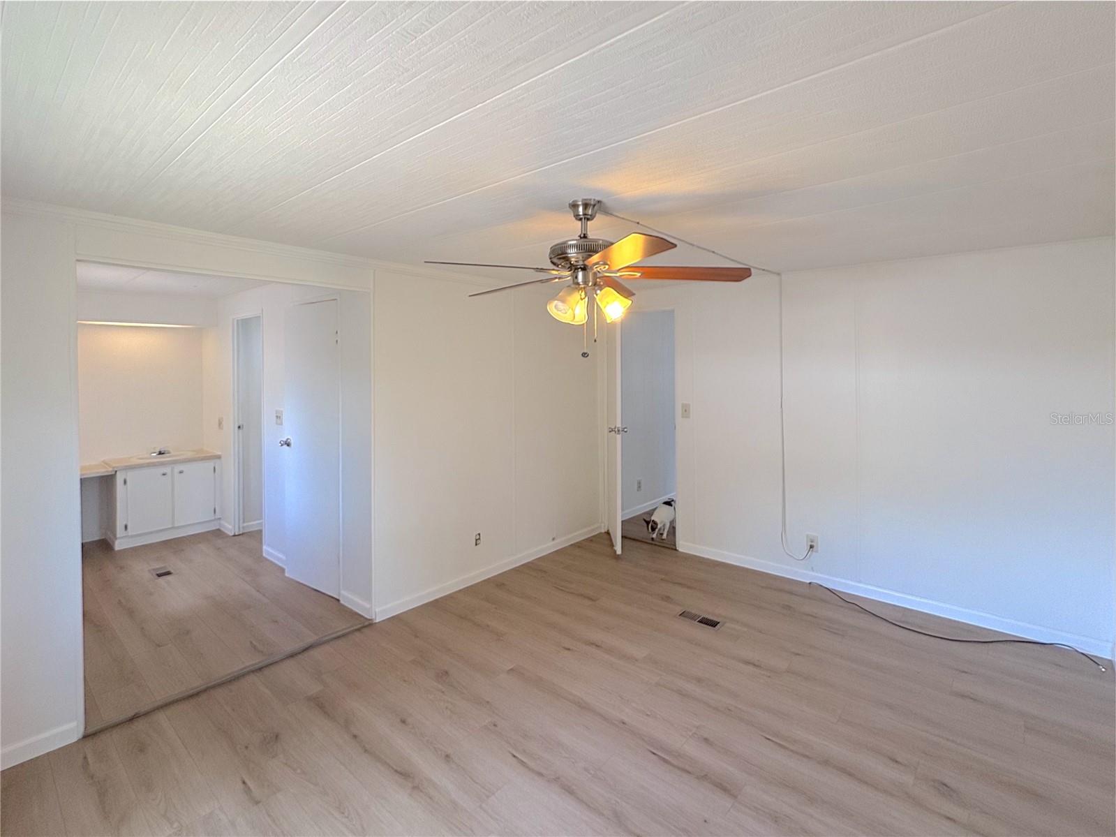 4 E QUAIL RUN, WILDWOOD, FL, 34785