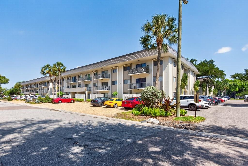 4607 W FIG ST #308, TAMPA, FL, 33609