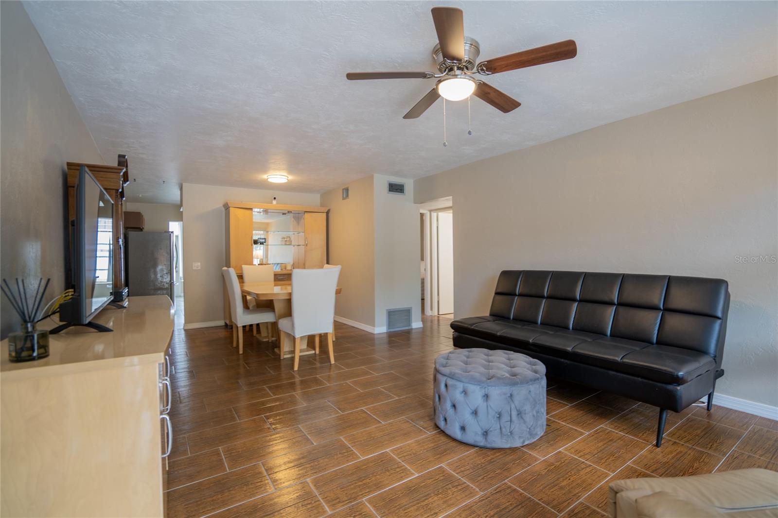 4150 55TH ST N #1116, KENNETH CITY, FL, 33709