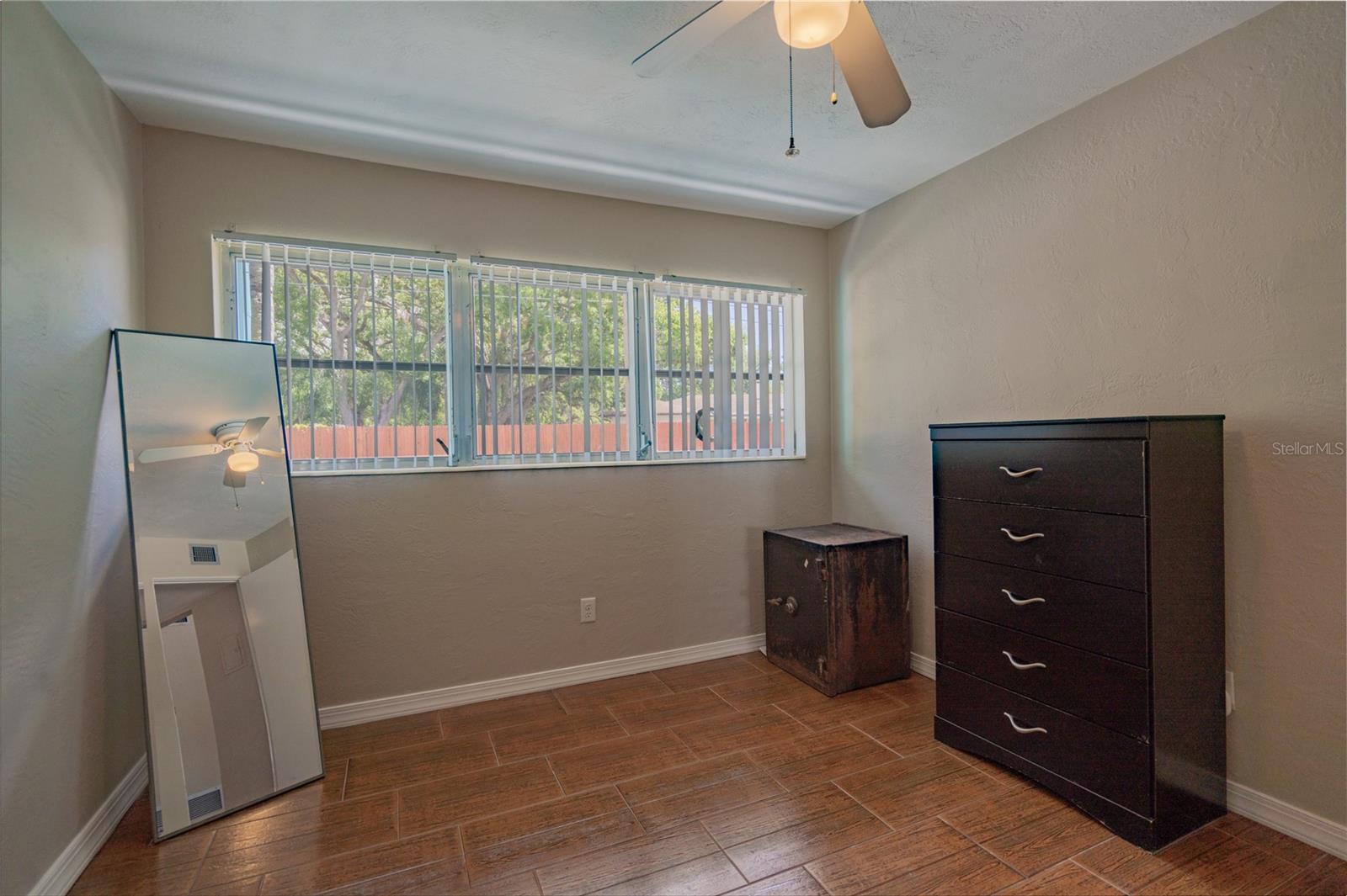 4150 55TH ST N #1116, KENNETH CITY, FL, 33709