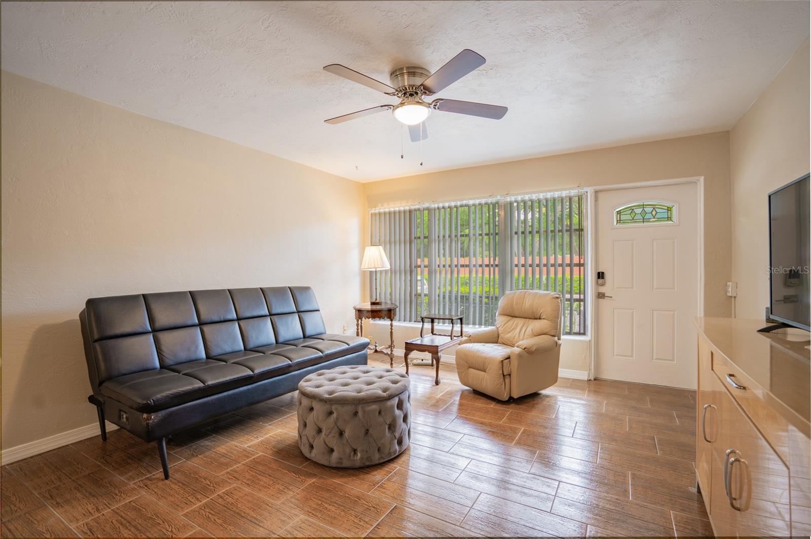 4150 55TH ST N #1116, KENNETH CITY, FL, 33709