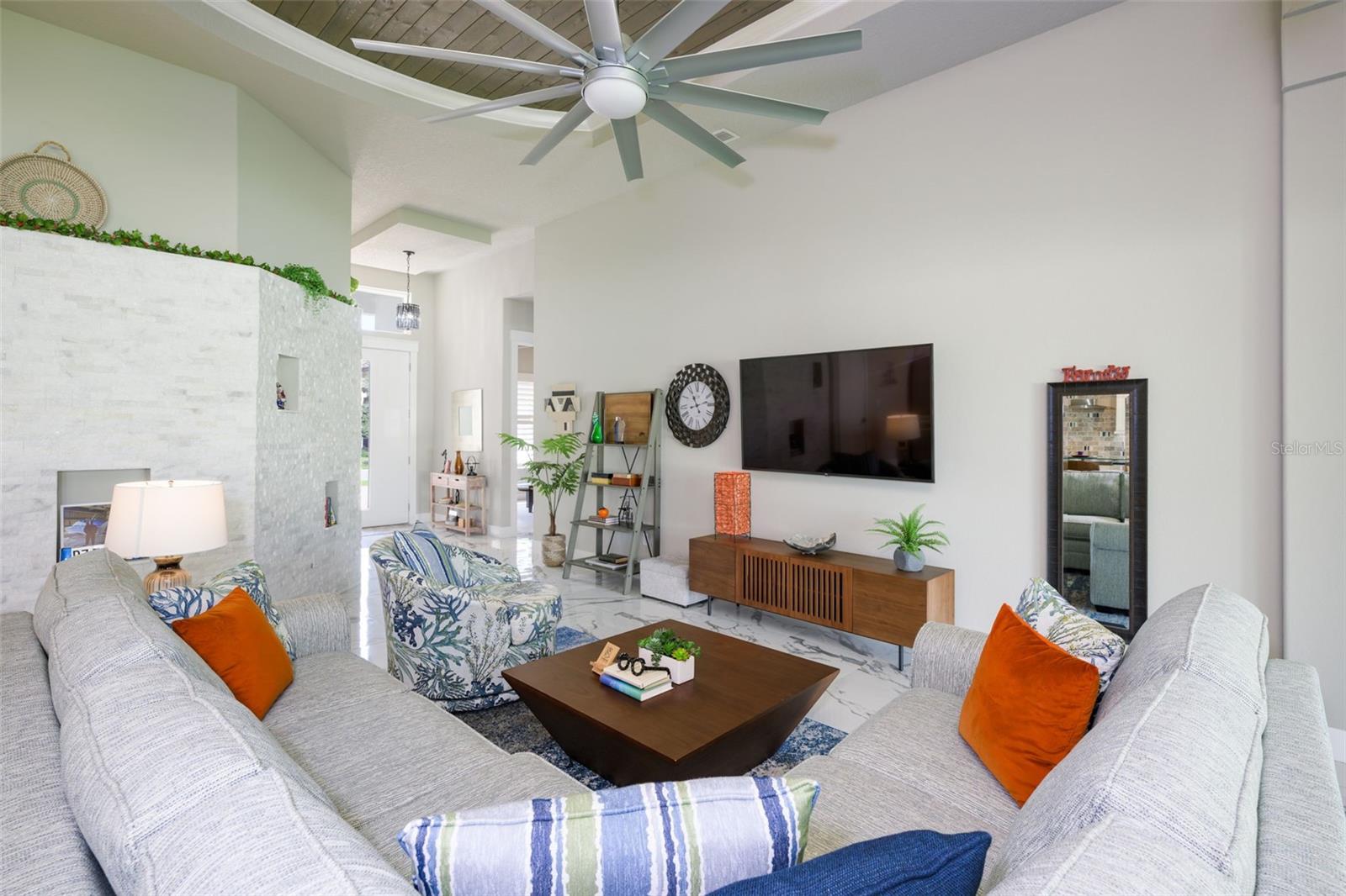 54 DEL PALMA DR, PALM COAST, FL, 32137