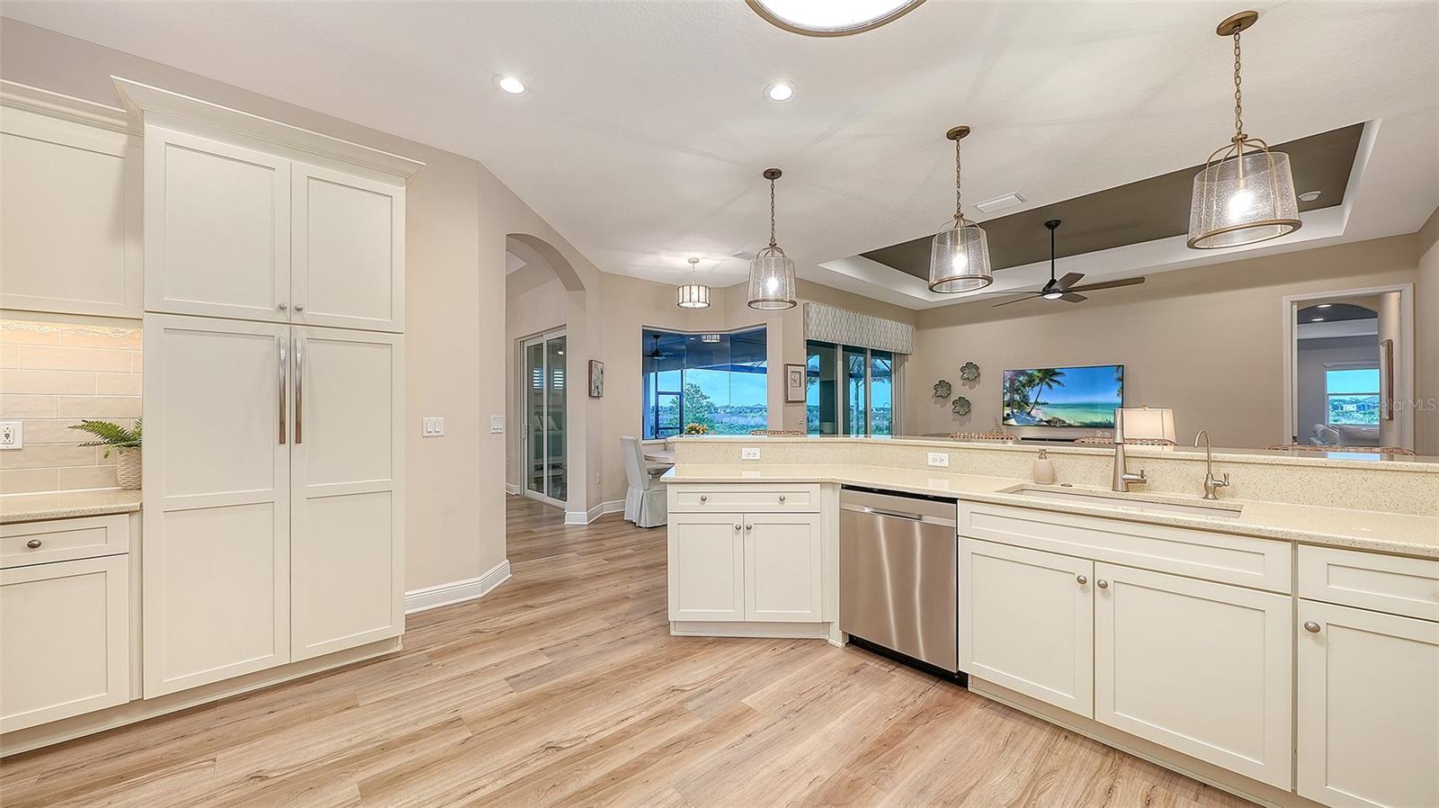 3554 RECURVE CIR, SARASOTA, FL, 34240