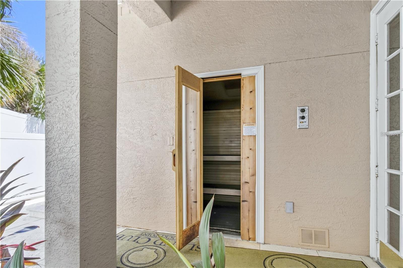 4301 BAY CLUB CIR #4301, TAMPA, FL, 33607