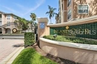 4301 BAY CLUB CIR #4301, TAMPA, FL, 33607