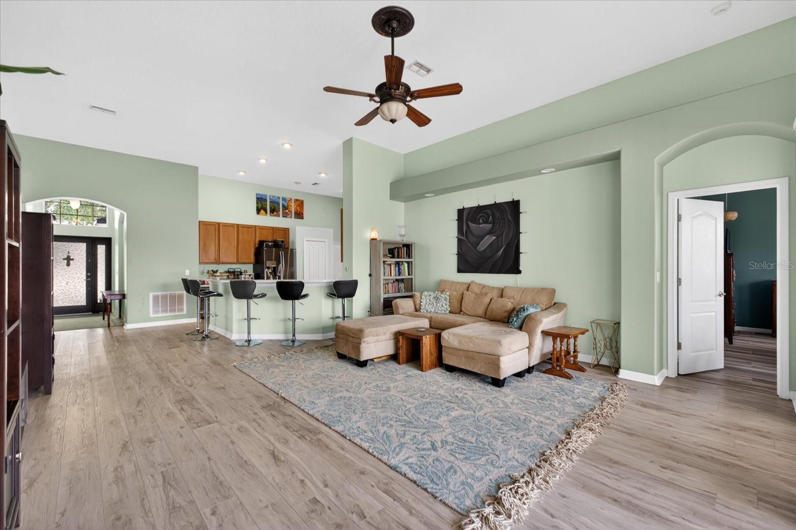 3139 DONINGTON CASTLE LN, LAND O LAKES, FL, 34638