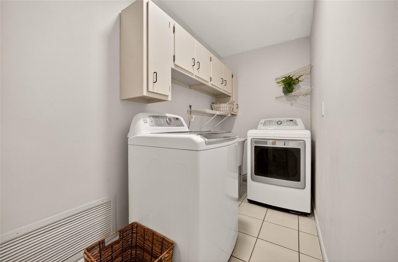 1018 BRADFORD DR, WINTER PARK, FL, 32792