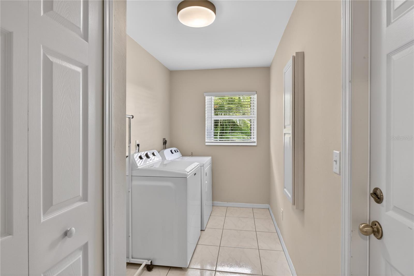18189 SANDY PINES CIR, NORTH FORT MYERS, FL, 33917