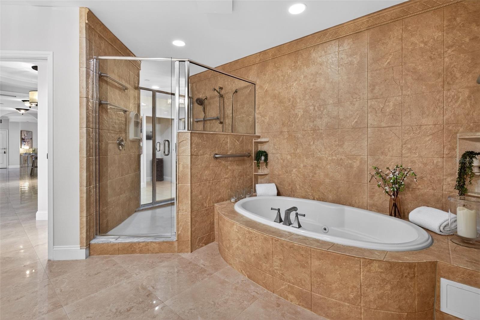 3703 S ATLANTIC AVE #204, DAYTONA BEACH SHORES, FL, 32118