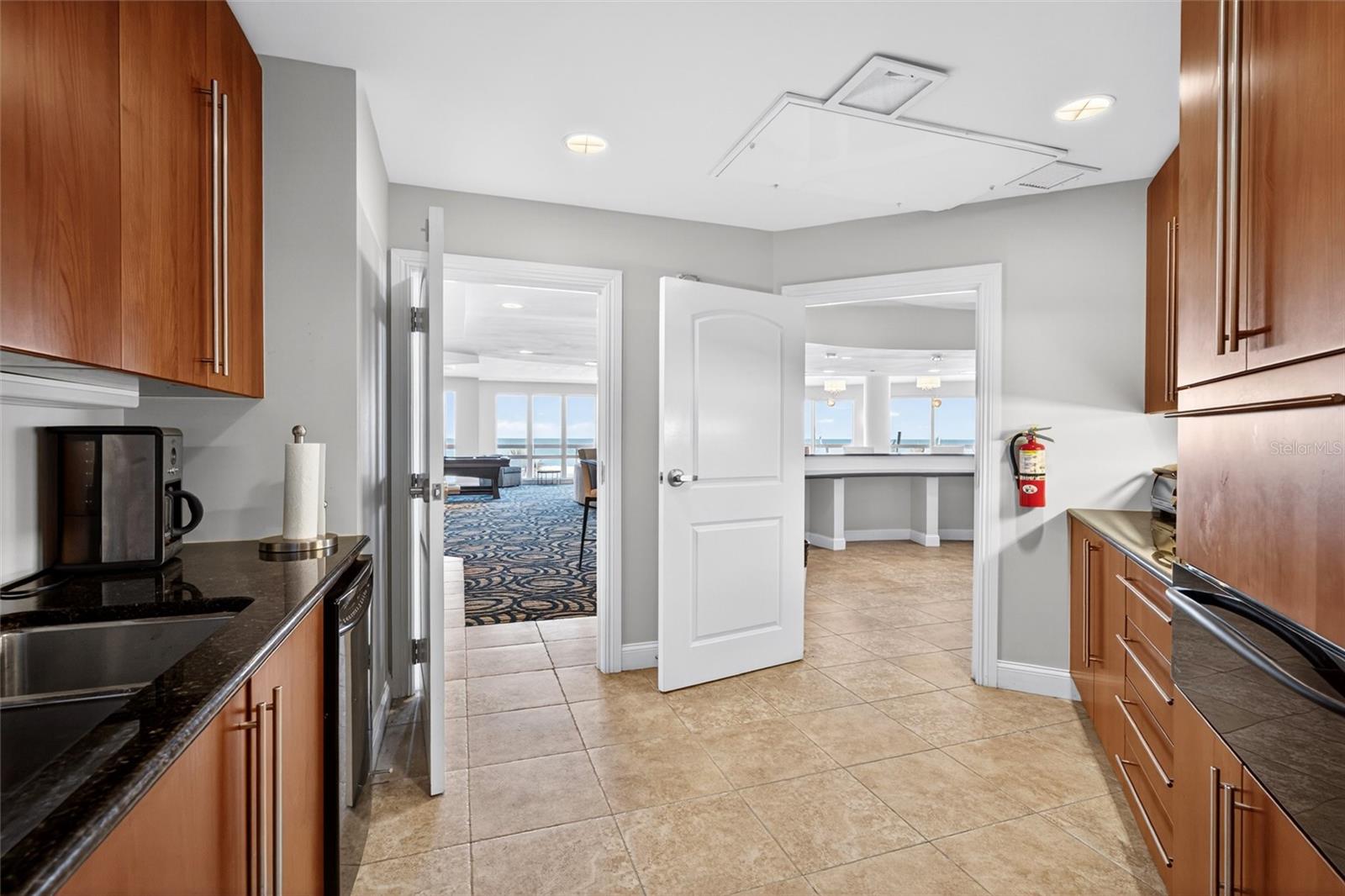 3703 S ATLANTIC AVE #204, DAYTONA BEACH SHORES, FL, 32118