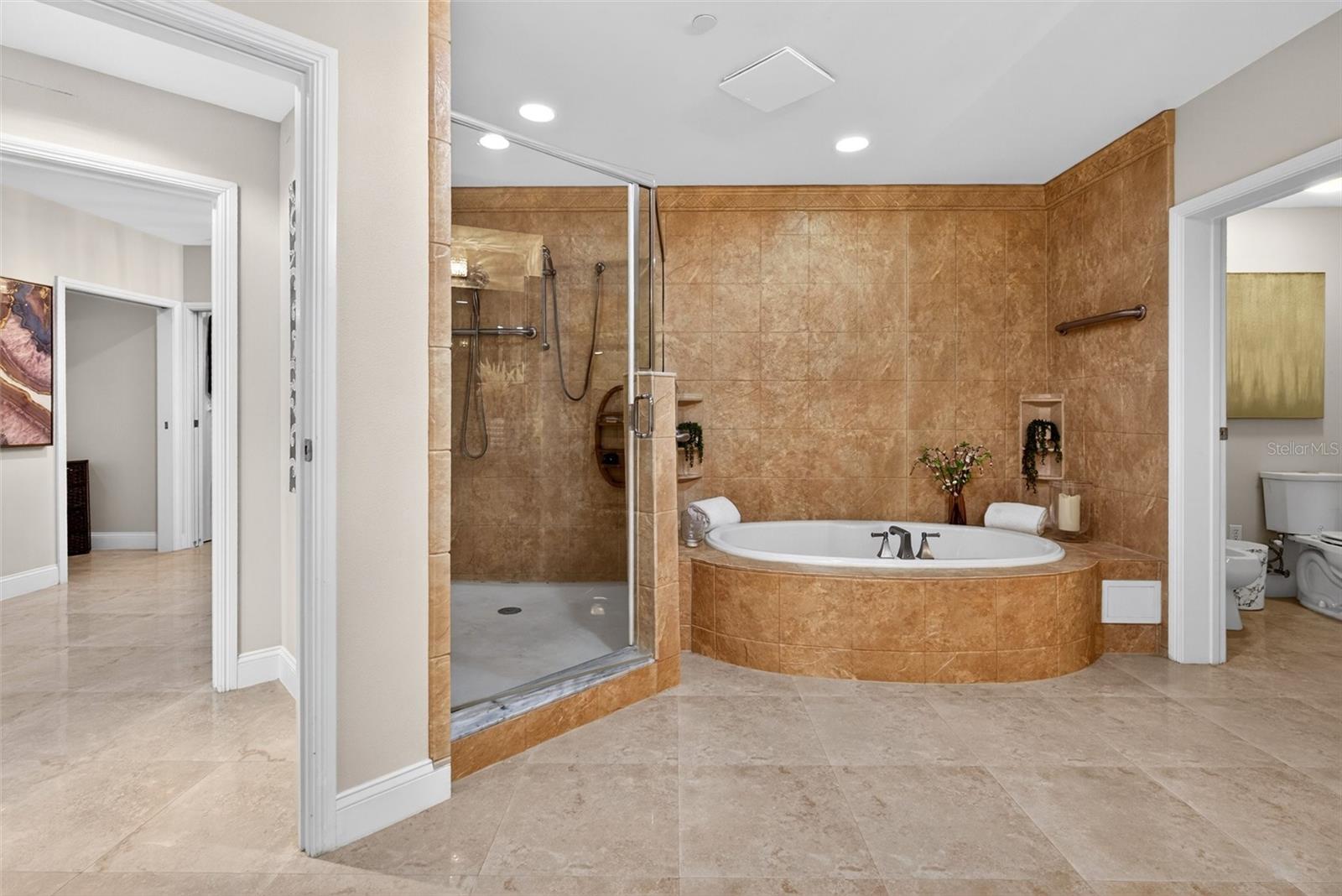 3703 S ATLANTIC AVE #204, DAYTONA BEACH SHORES, FL, 32118