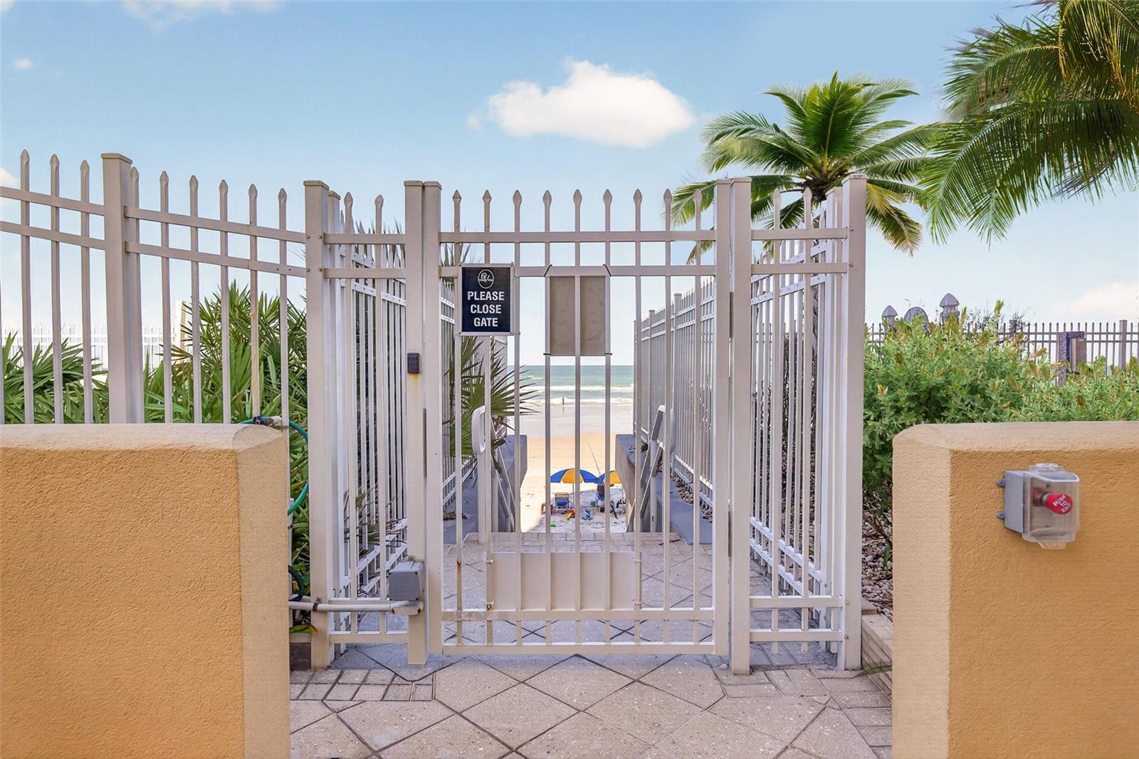 3703 S ATLANTIC AVE #204, DAYTONA BEACH SHORES, FL, 32118