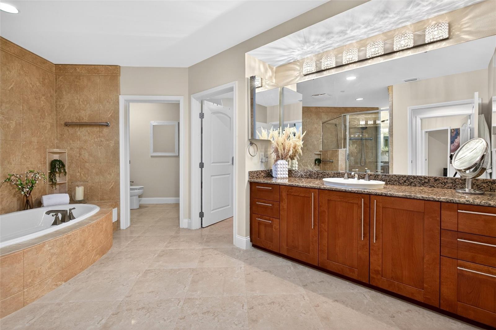 3703 S ATLANTIC AVE #204, DAYTONA BEACH SHORES, FL, 32118