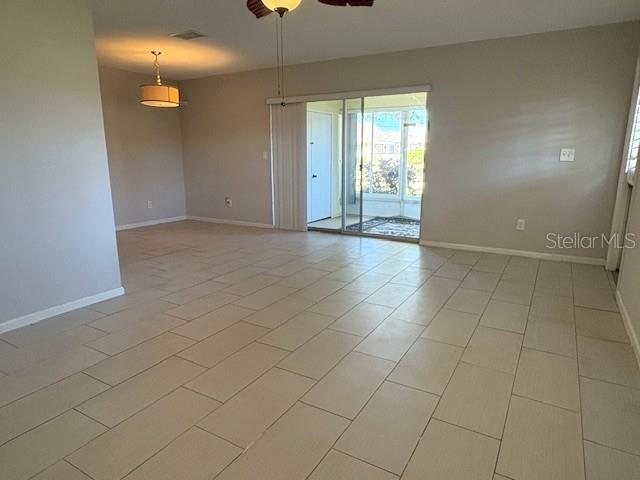 1902 DANDRIDGE ST #12, SUN CITY CENTER, FL, 33573