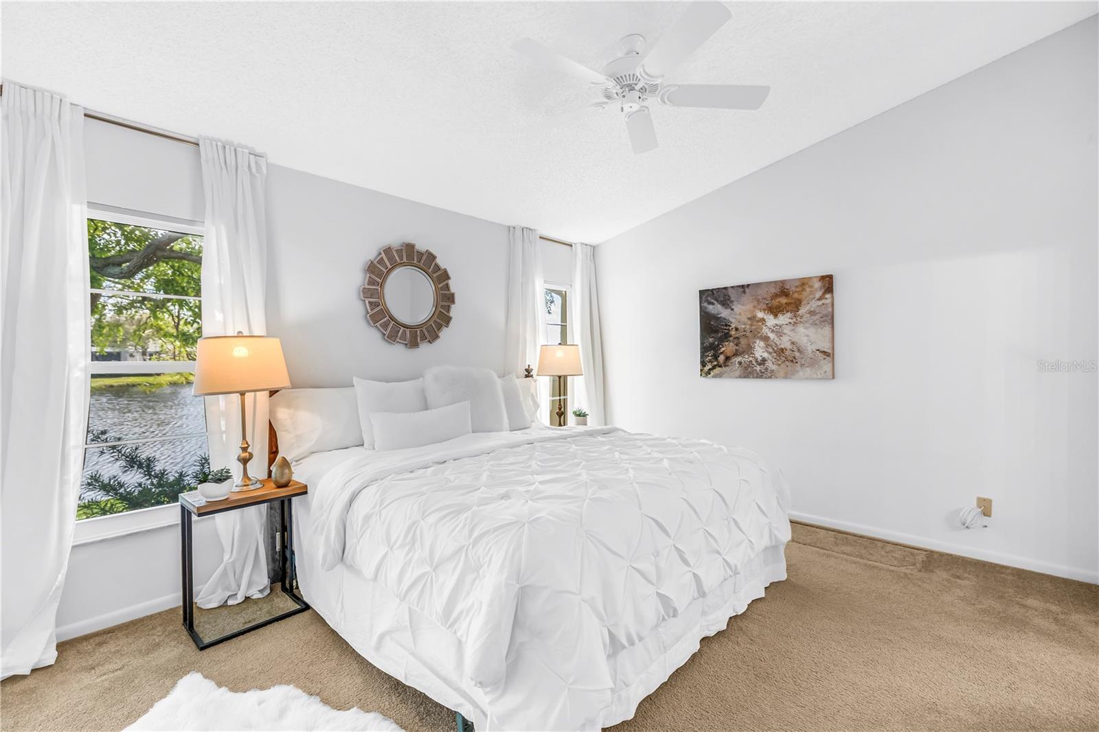 1044 ROMANO CT NE, ST PETERSBURG, FL, 33702