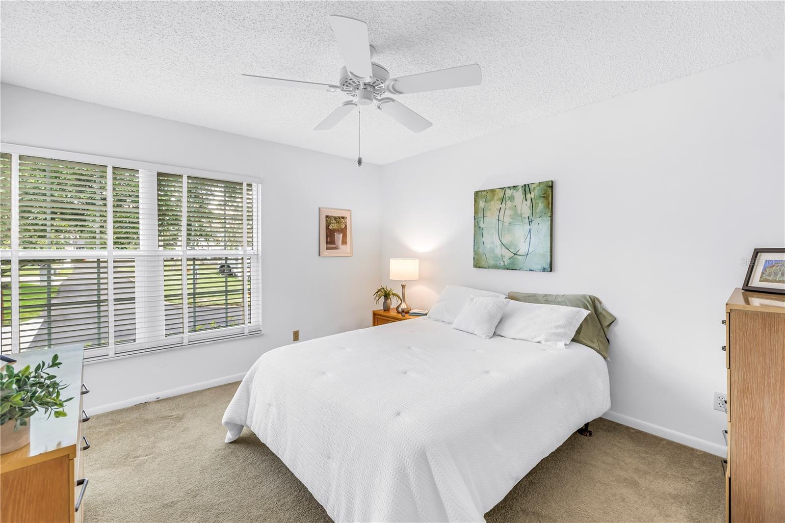 1044 ROMANO CT NE, ST PETERSBURG, FL, 33702