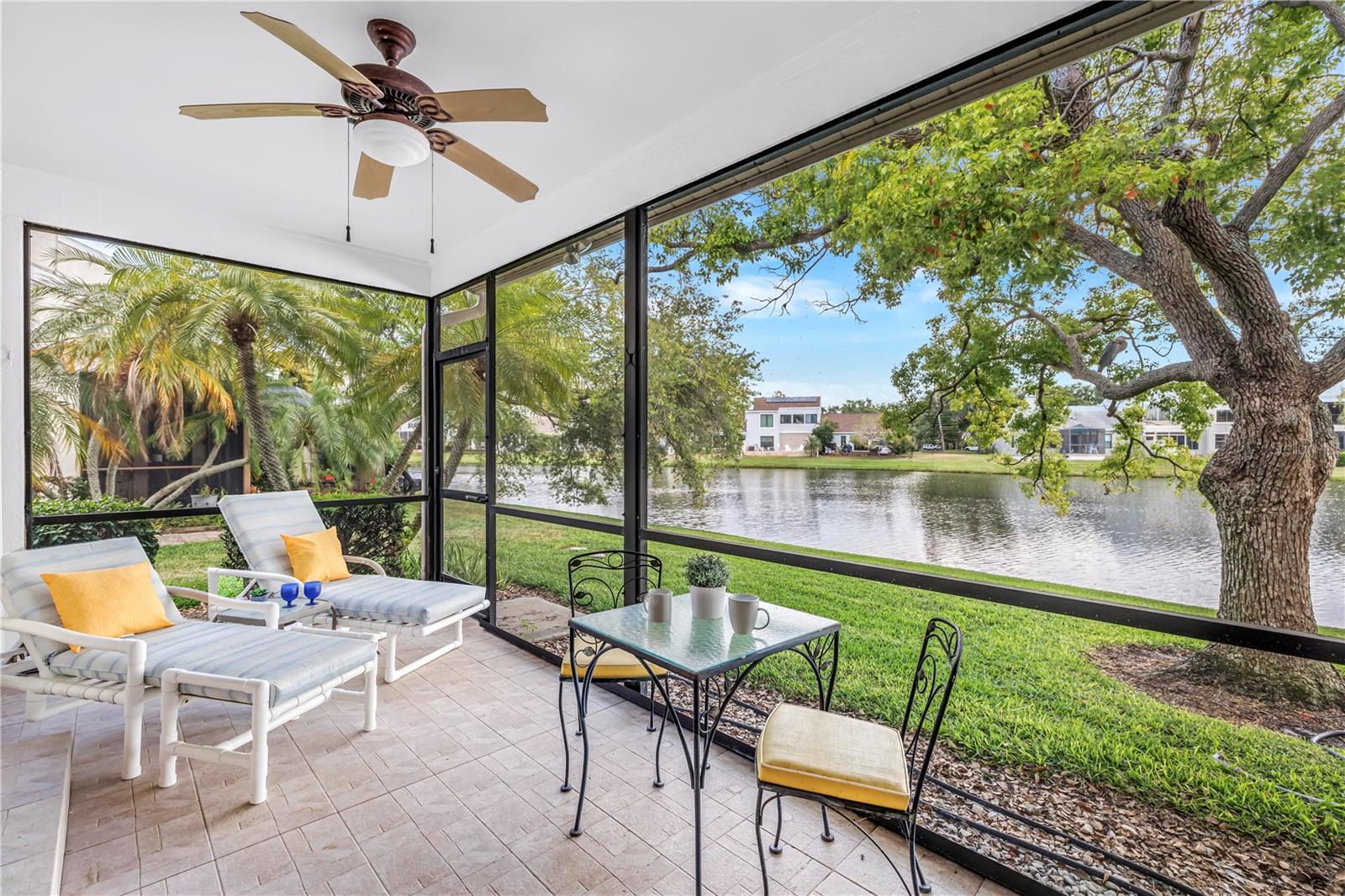 1044 ROMANO CT NE, ST PETERSBURG, FL, 33702
