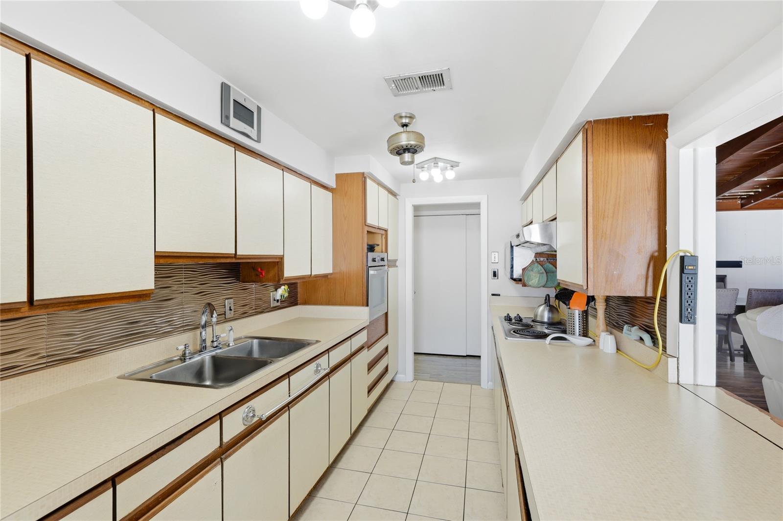 616 SAINT ANDREWS DR, SARASOTA, FL, 34243