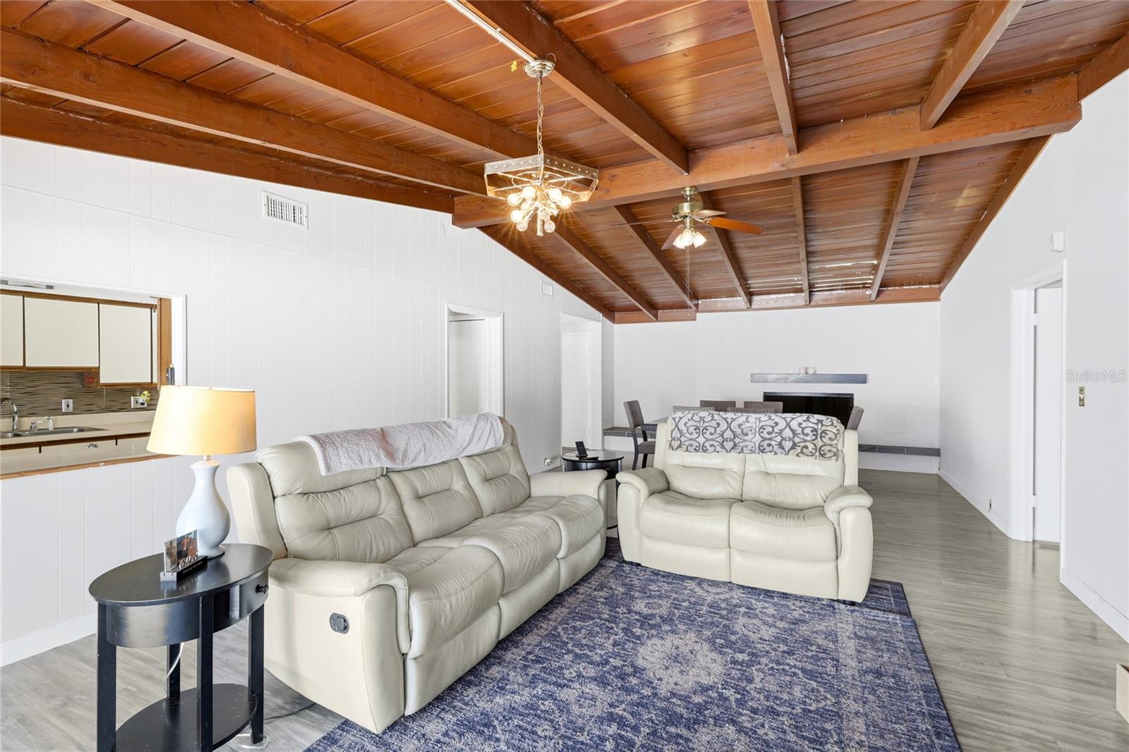 616 SAINT ANDREWS DR, SARASOTA, FL, 34243