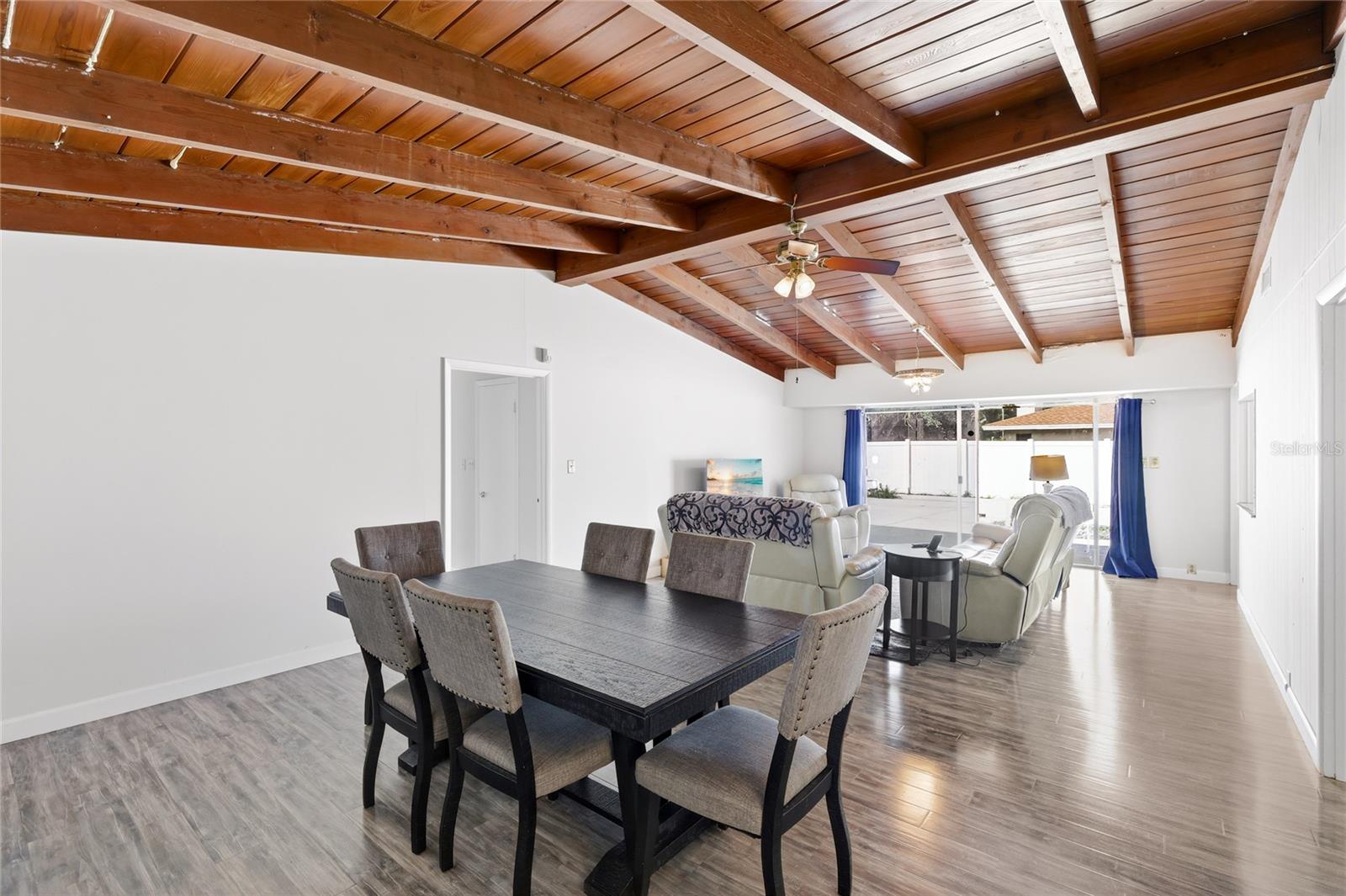 616 SAINT ANDREWS DR, SARASOTA, FL, 34243