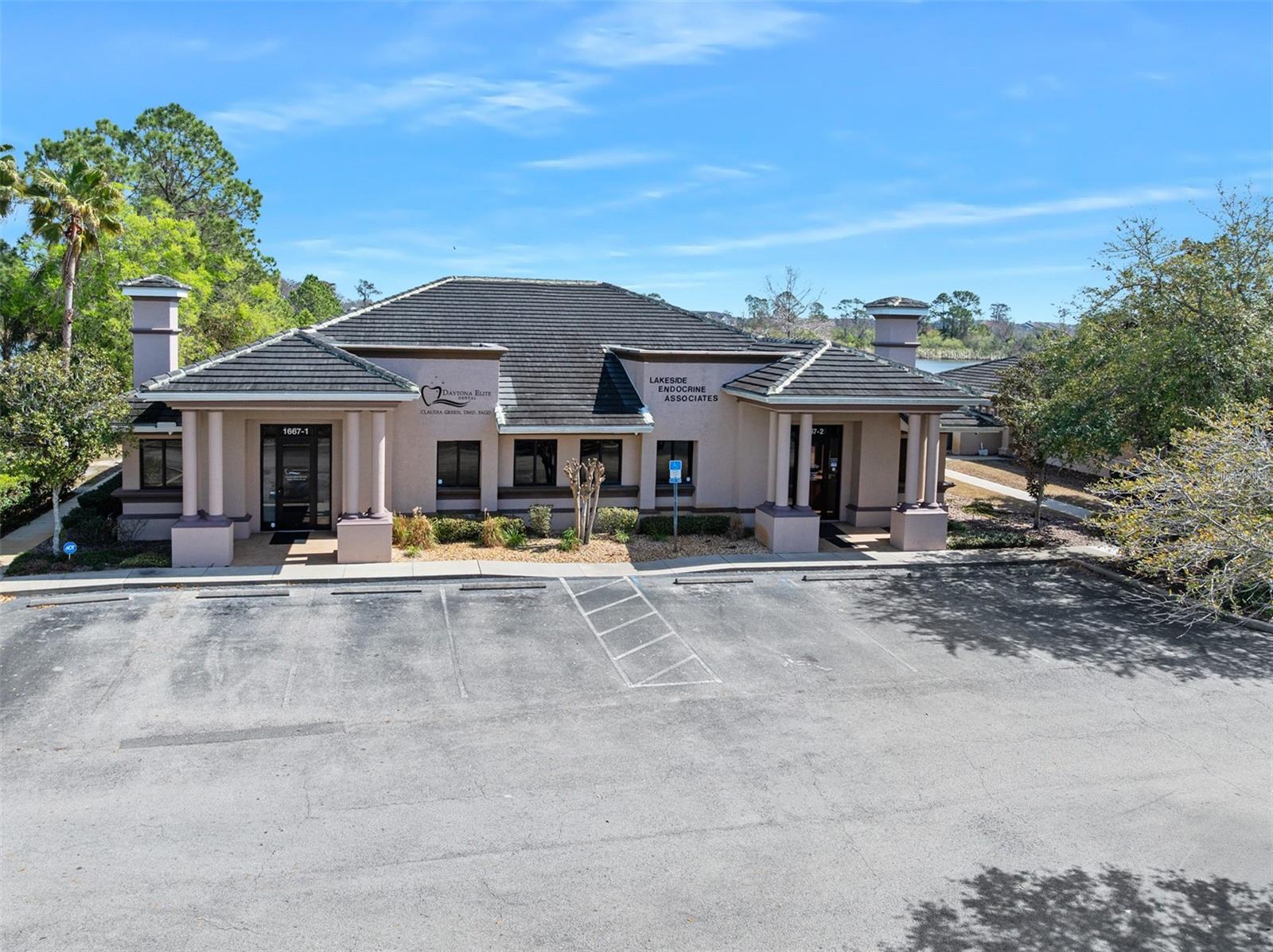 1667 N CLYDE MORRIS BLVD, DAYTONA BEACH, FL, 32117