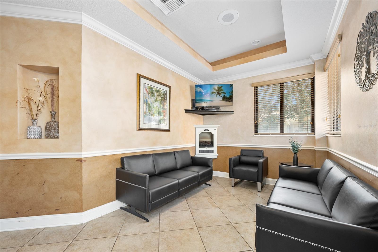 1667 N CLYDE MORRIS BLVD, DAYTONA BEACH, FL, 32117