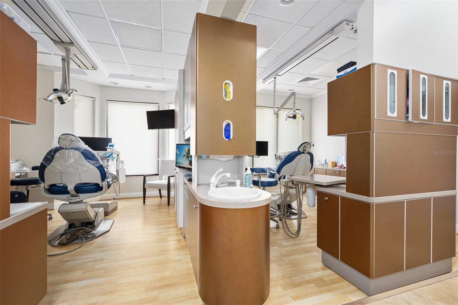 1667 N CLYDE MORRIS BLVD, DAYTONA BEACH, FL, 32117