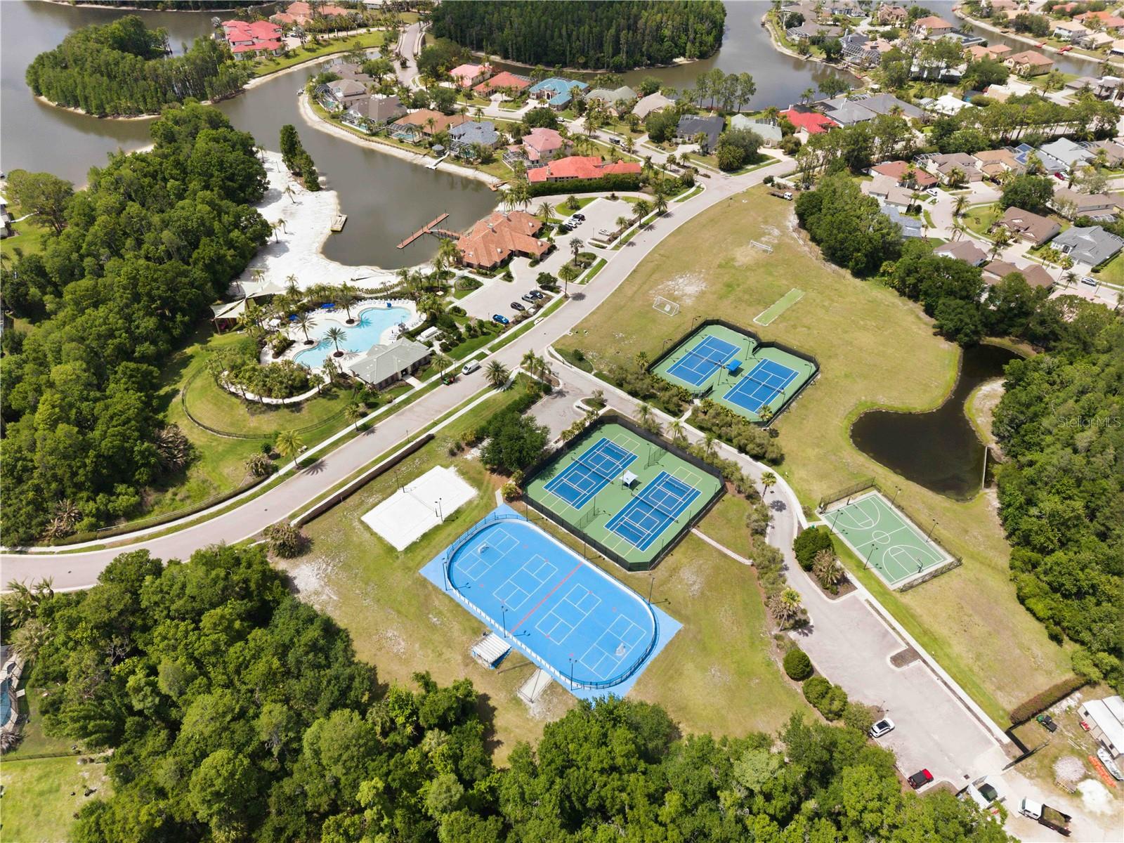 10436 CANARY ISLE DR, TAMPA, FL, 33647