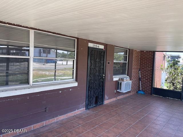1520 N NOVA & 10TH RD, DAYTONA BEACH, FL, 32117