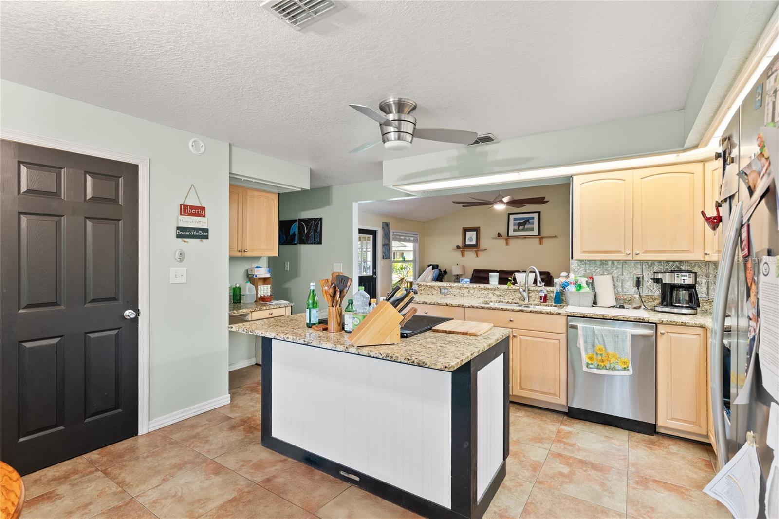 2121 WILDWOOD LN, AUBURNDALE, FL, 33823