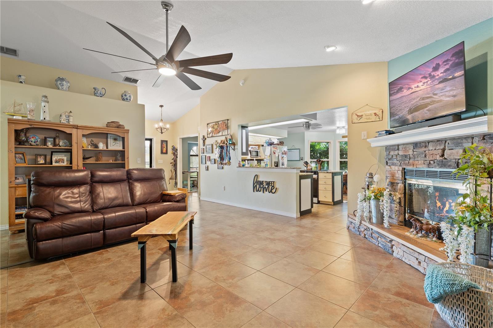 2121 WILDWOOD LN, AUBURNDALE, FL, 33823