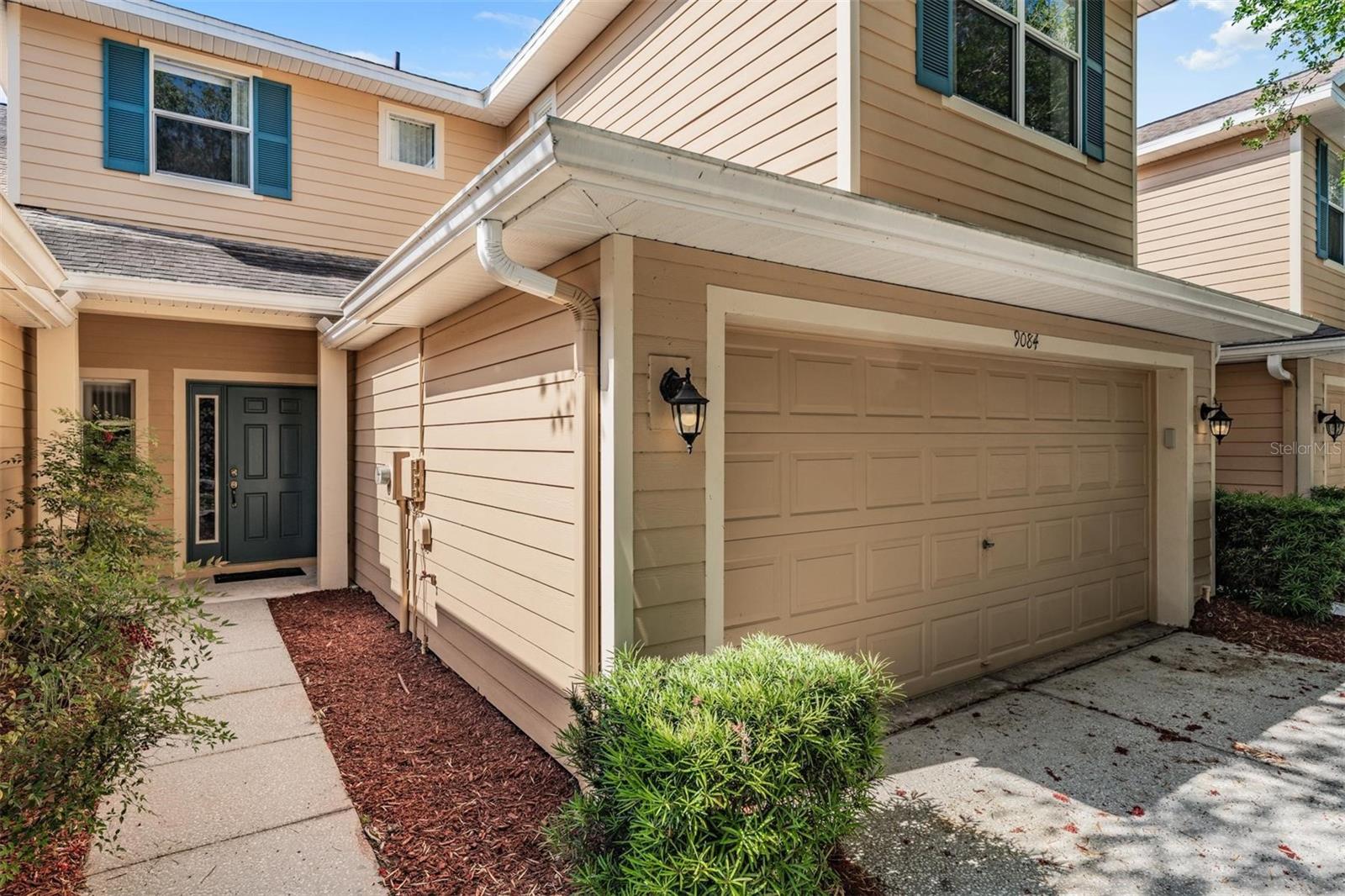 9084 IRON OAK AVE, TAMPA, FL, 33647
