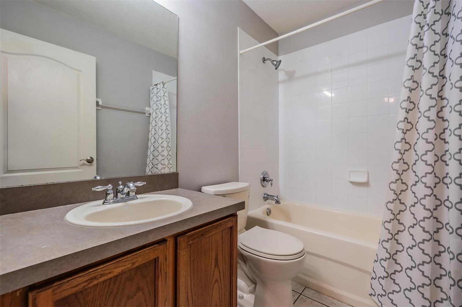 9084 IRON OAK AVE, TAMPA, FL, 33647