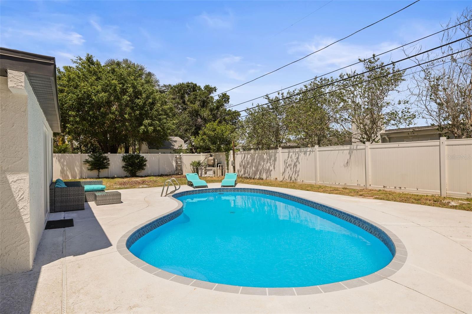 4327 HUNTINGTON ST NE, ST PETERSBURG, FL, 33703