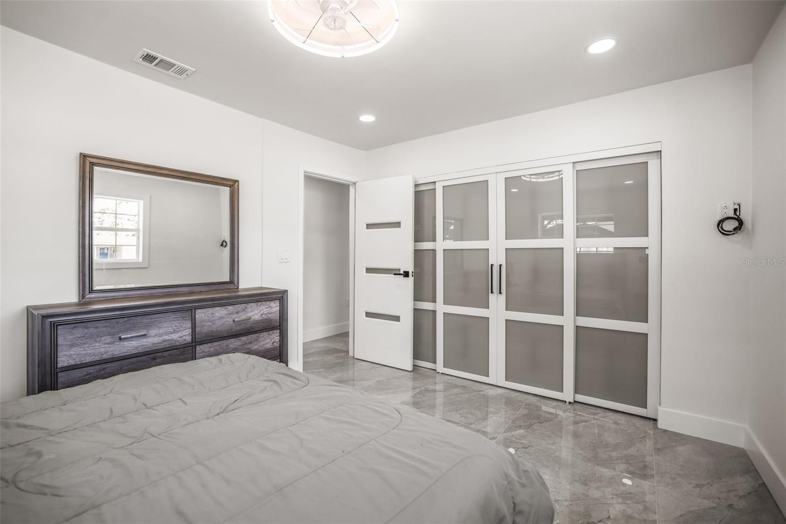 4327 HUNTINGTON ST NE, ST PETERSBURG, FL, 33703